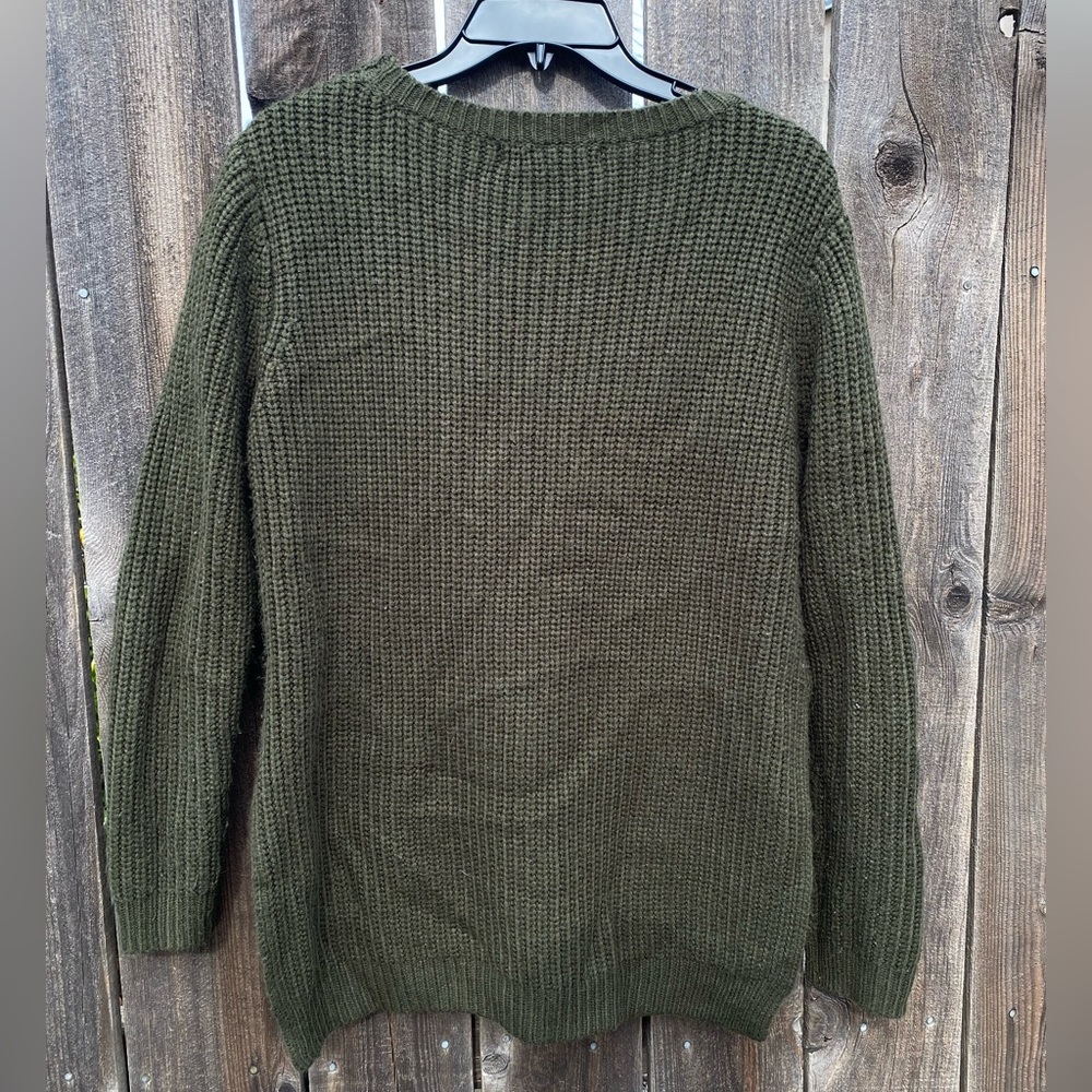 Sweater - Picture 2 of 3